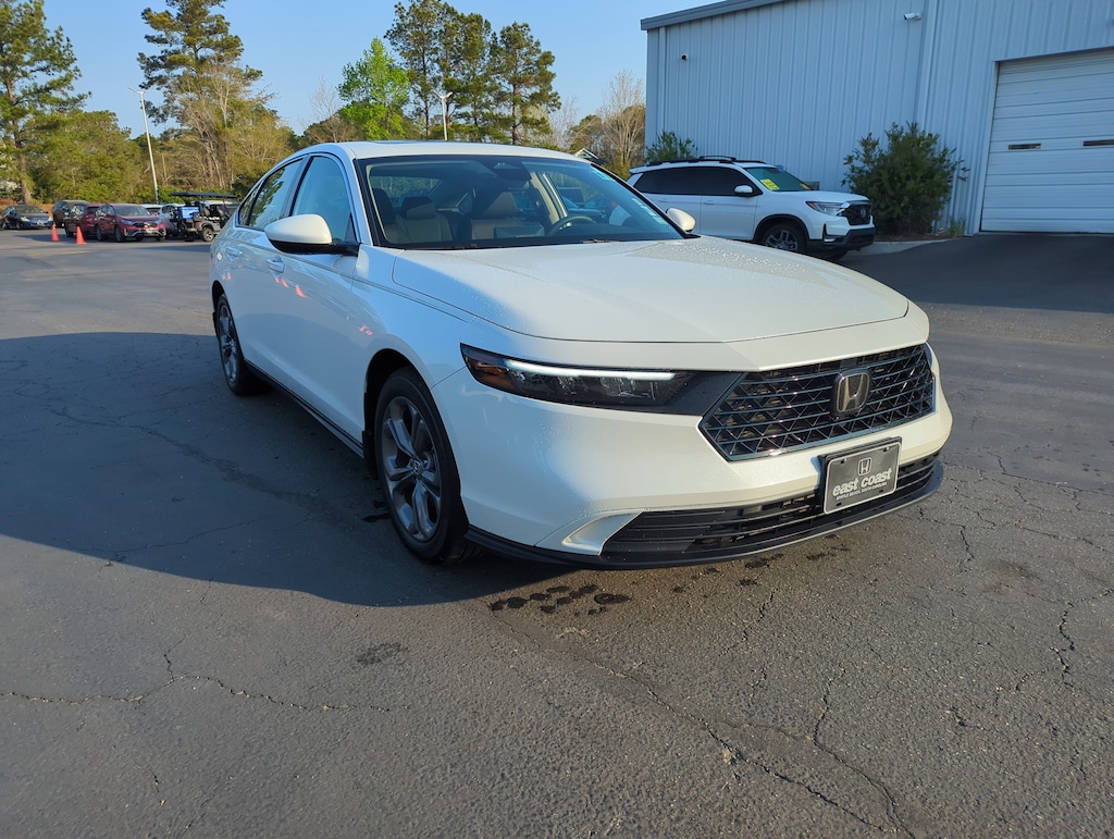 Used 2024 Honda Accord EX Sedan
