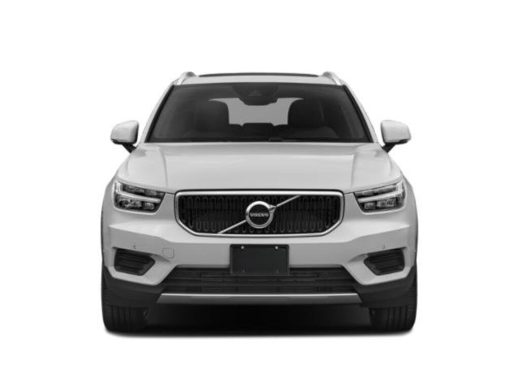 Used 2019 Volvo XC40 Momentum SUV