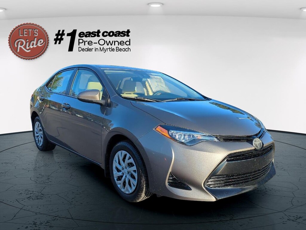 Used 2017 Toyota Corolla LE Sedan