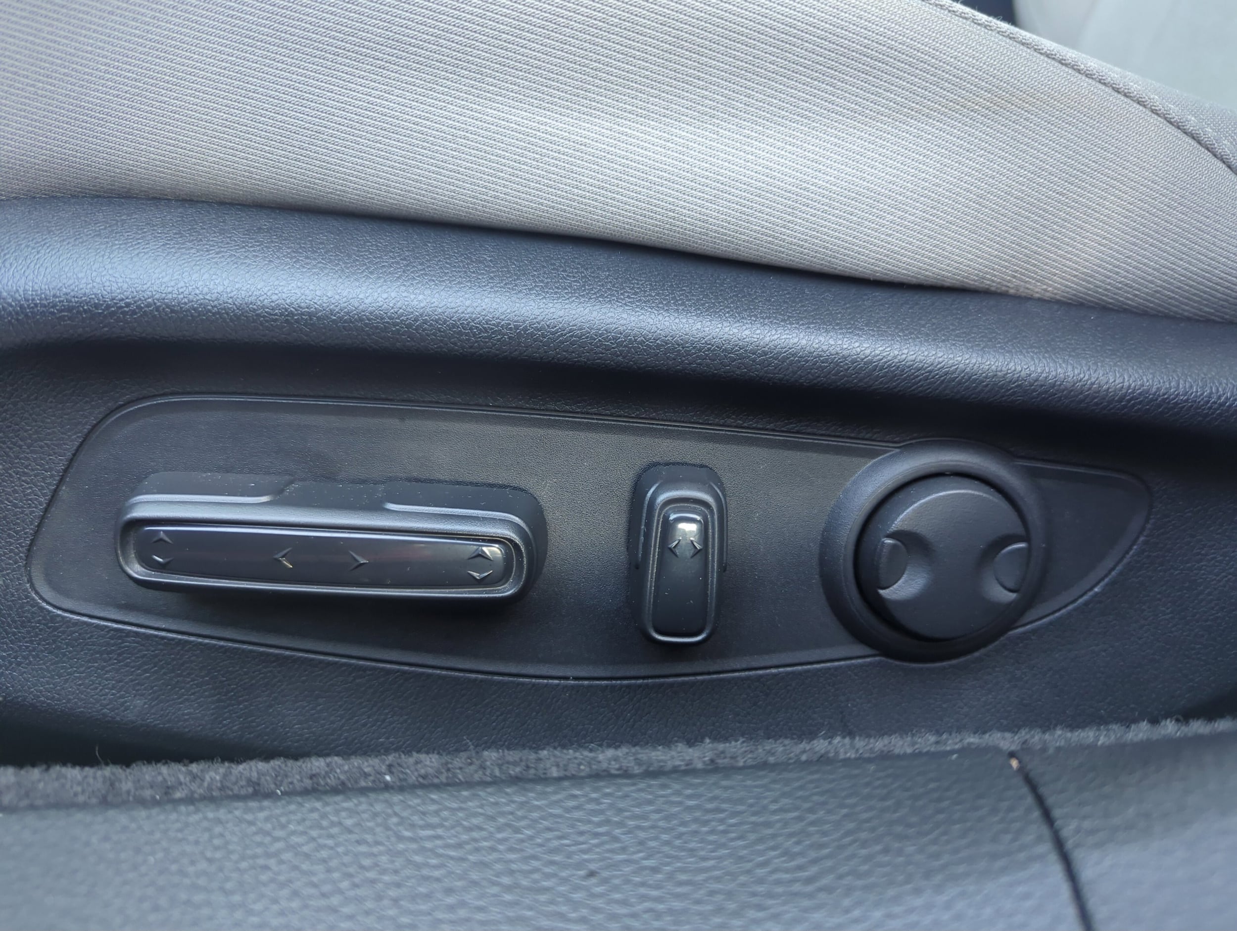2025 Honda Accord SE - Photo 29