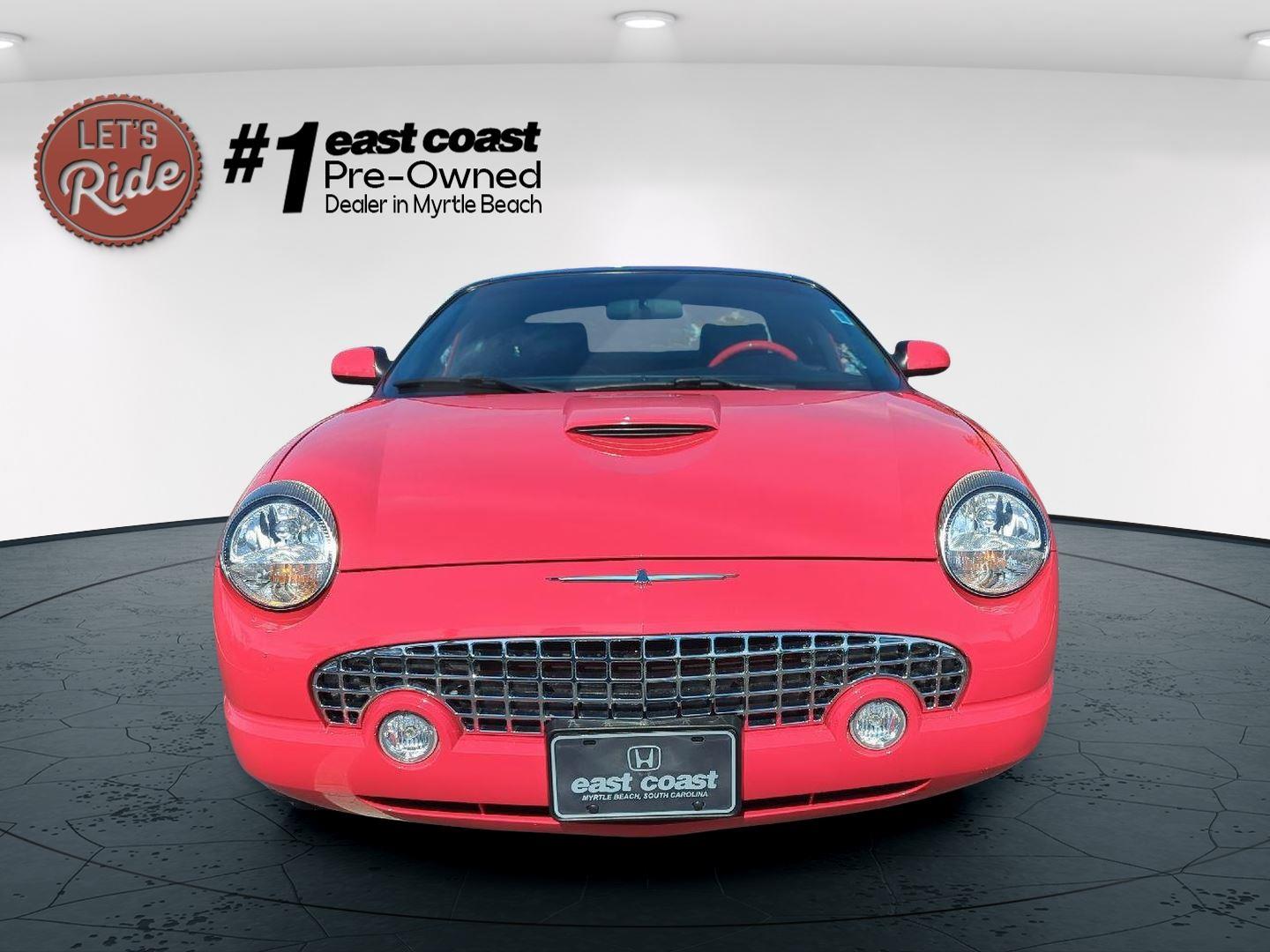 2004 Ford Thunderbird Deluxe photo 2