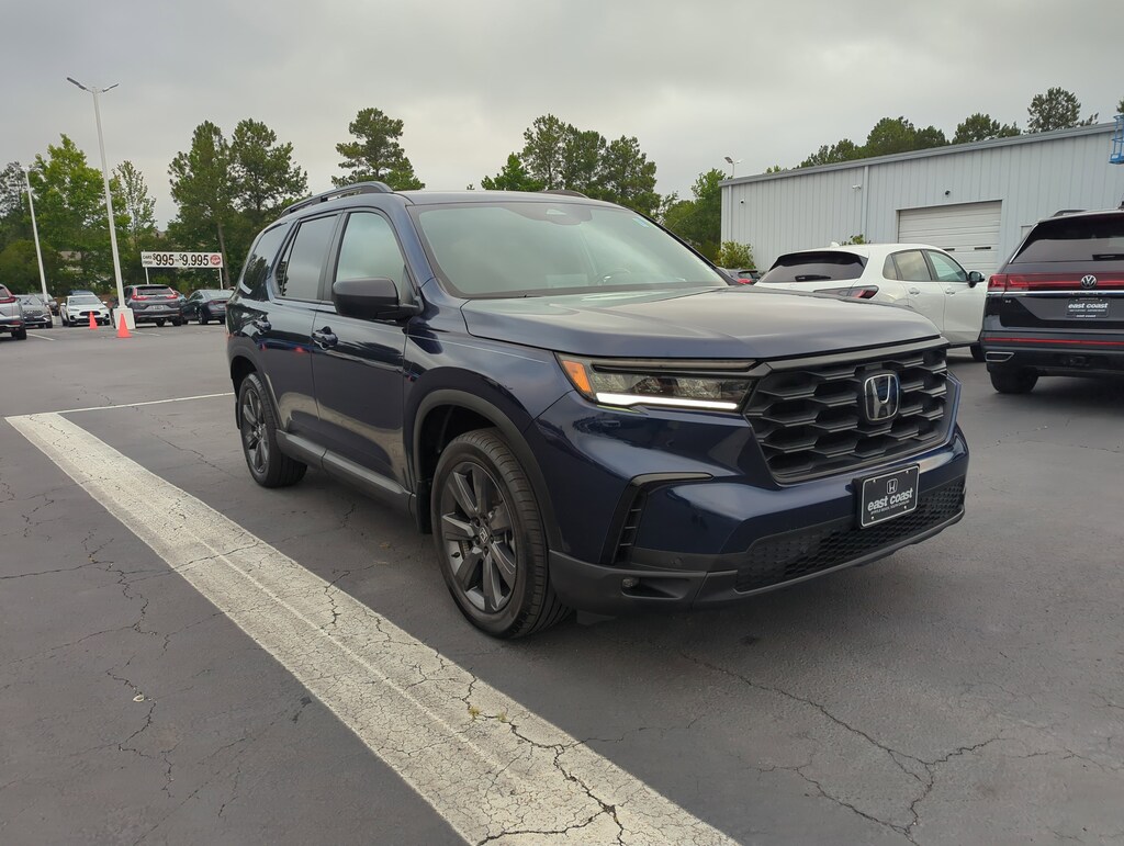 Used 2024 Honda Pilot Sport SUV