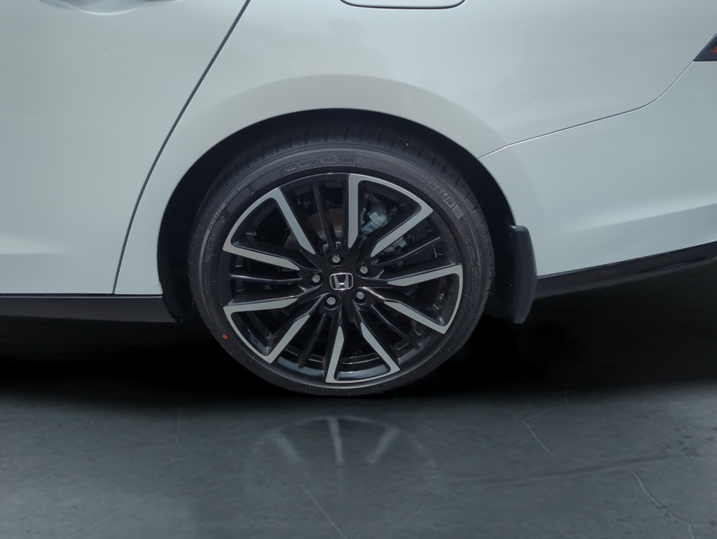 2026 Honda Accord Hybrid Touring - Photo 11