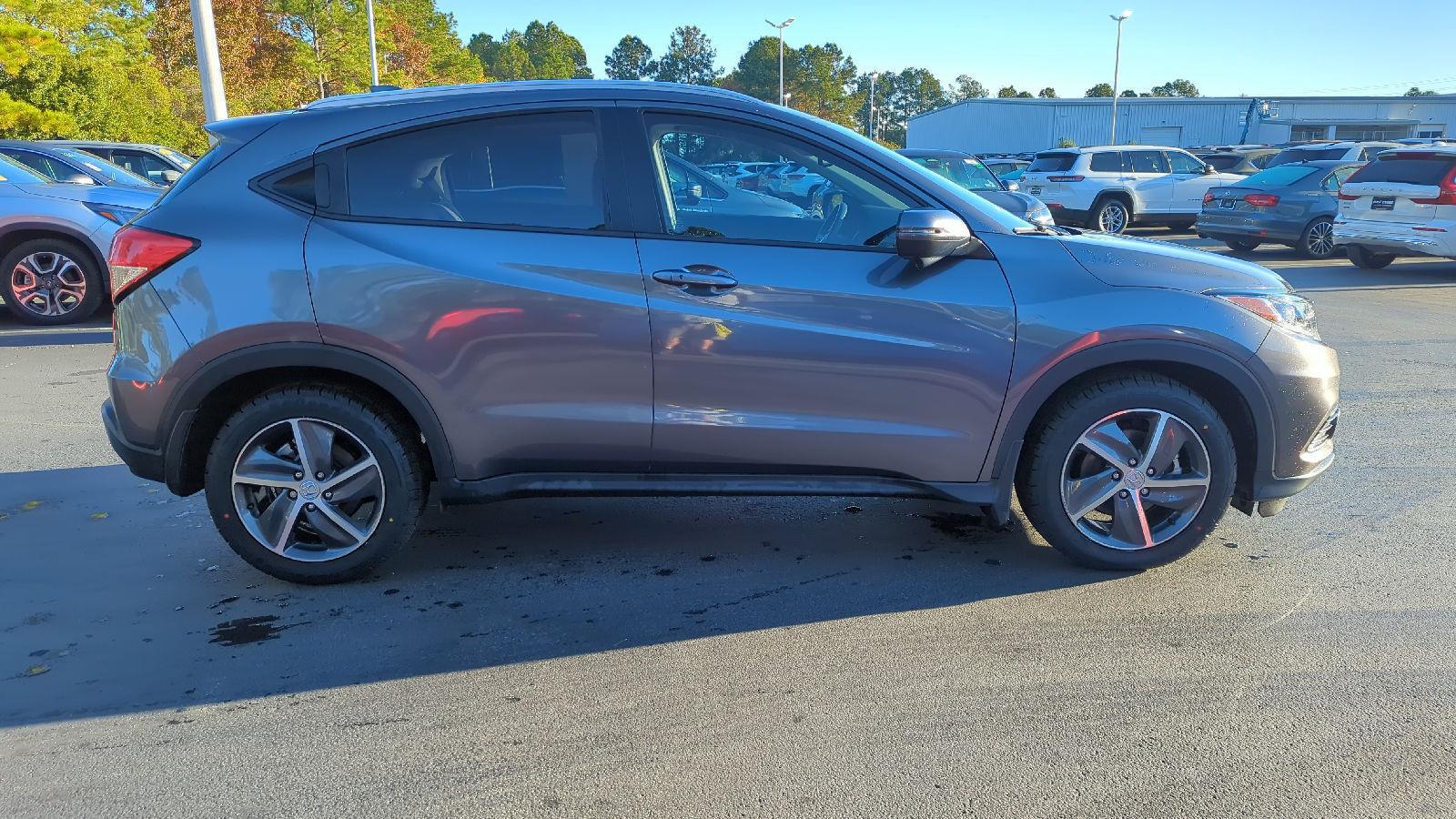 2022 Honda HR-V EX-L photo 2