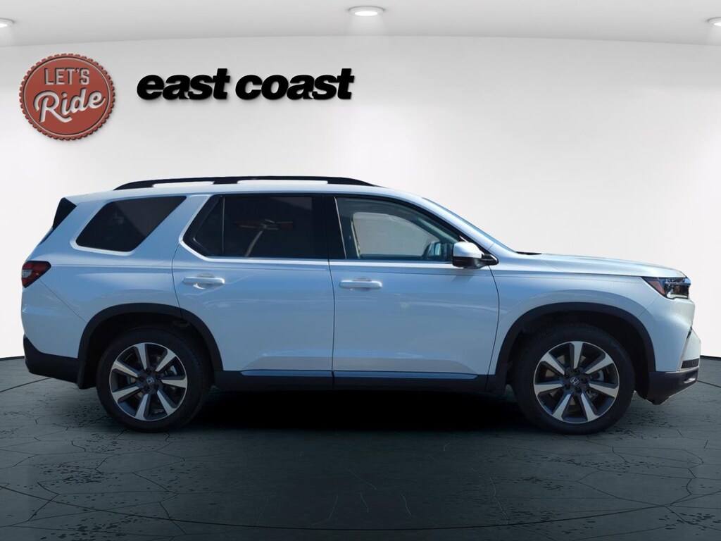 New 2025 Honda Pilot Elite SUV