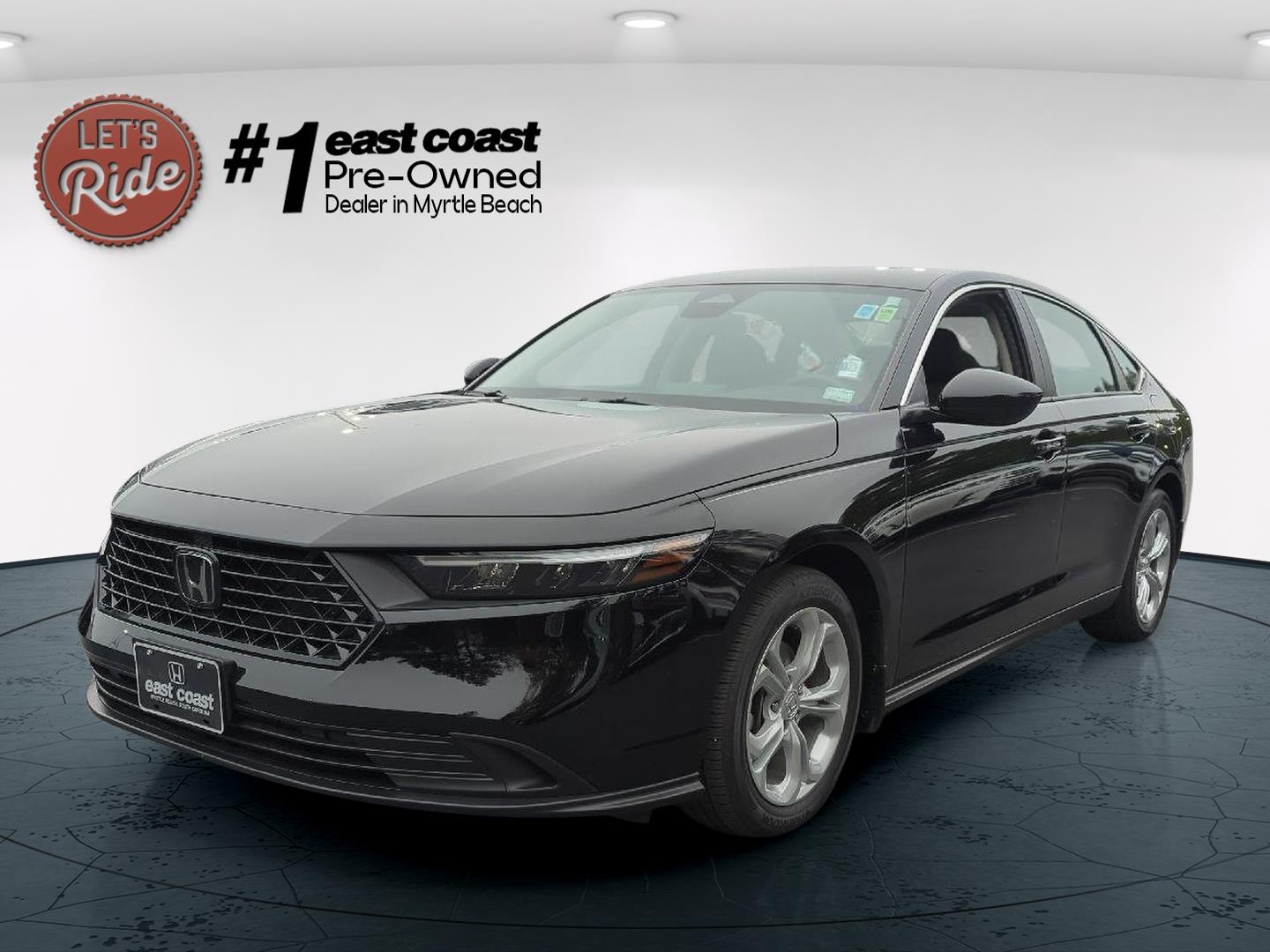 2023 Honda Accord LX's photo