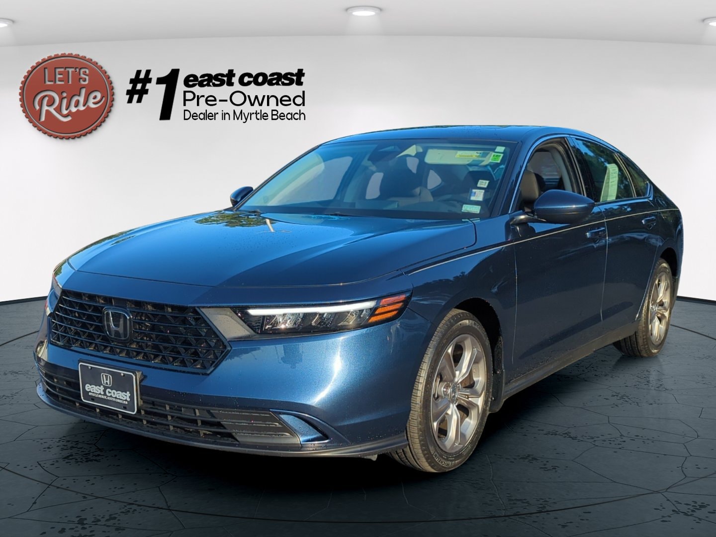 2024 Honda Accord EX - Photo 1