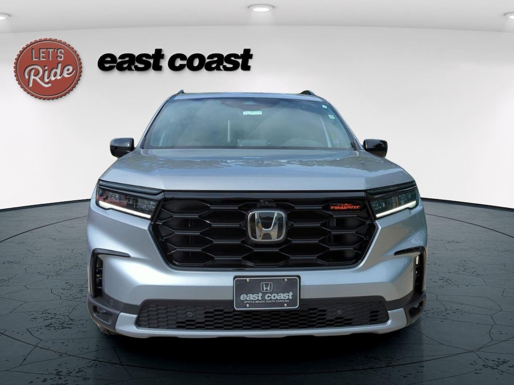 New 2025 Honda Pilot TrailSport SUV