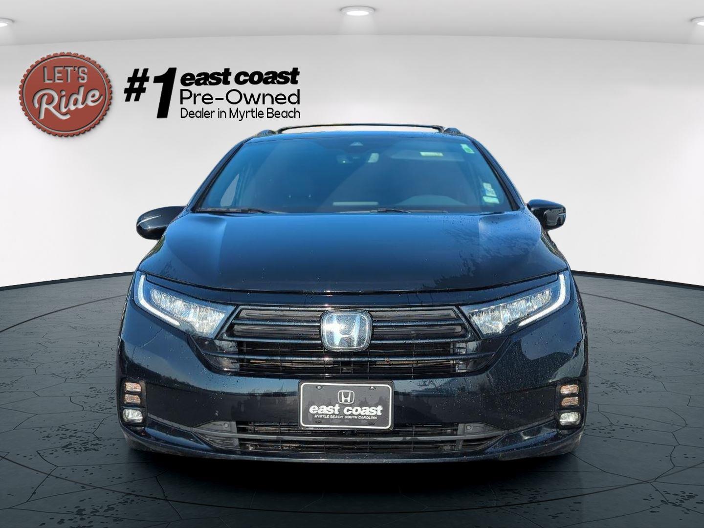 2023 Honda Odyssey Sport photo 2