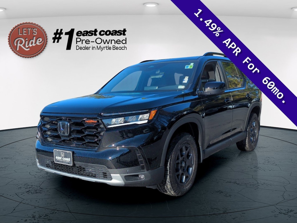 Certified 2025 Honda Pilot TrailSport SUV