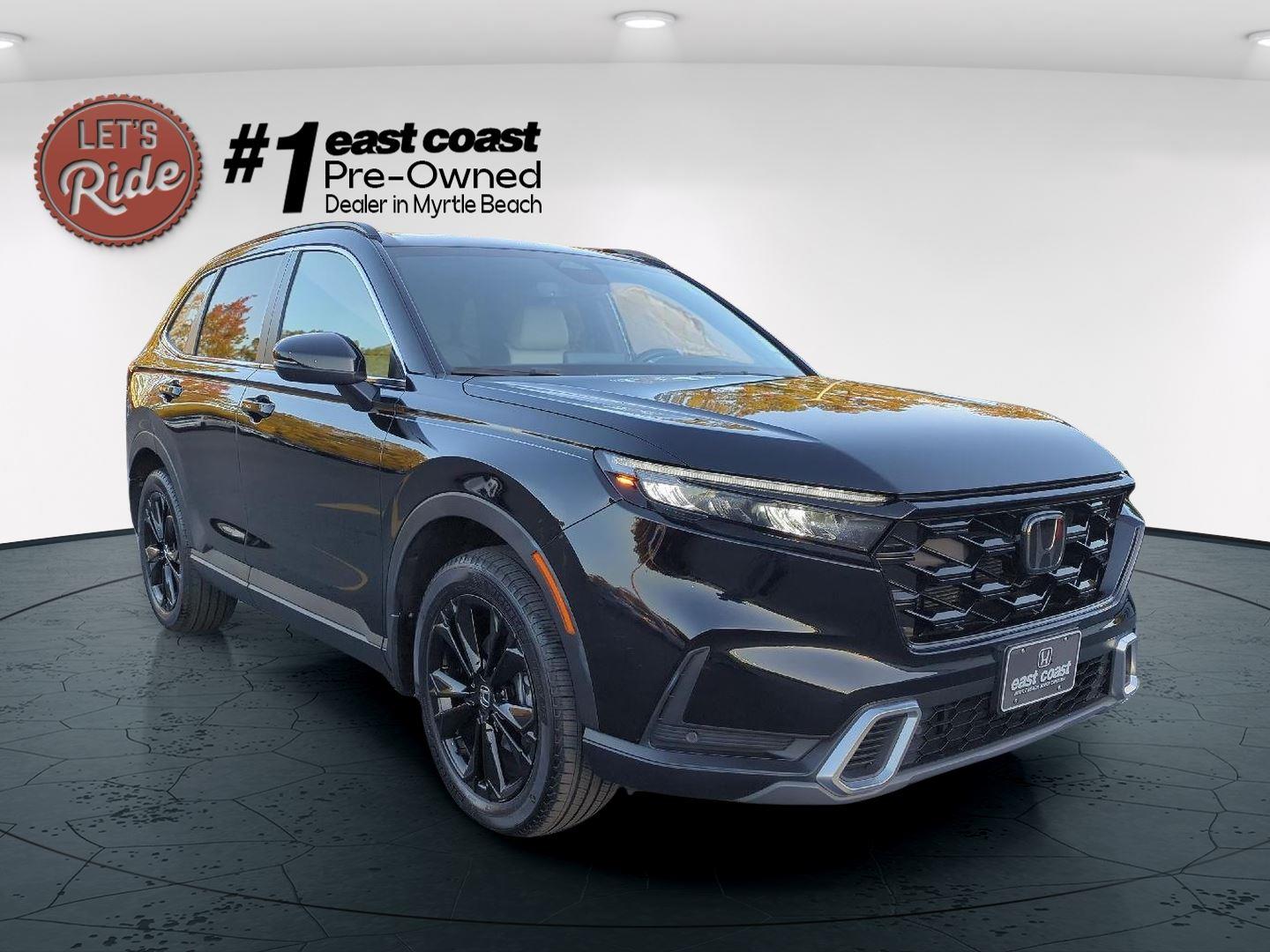 2023 Honda CR-V Hybrid Sport Touring photo 3