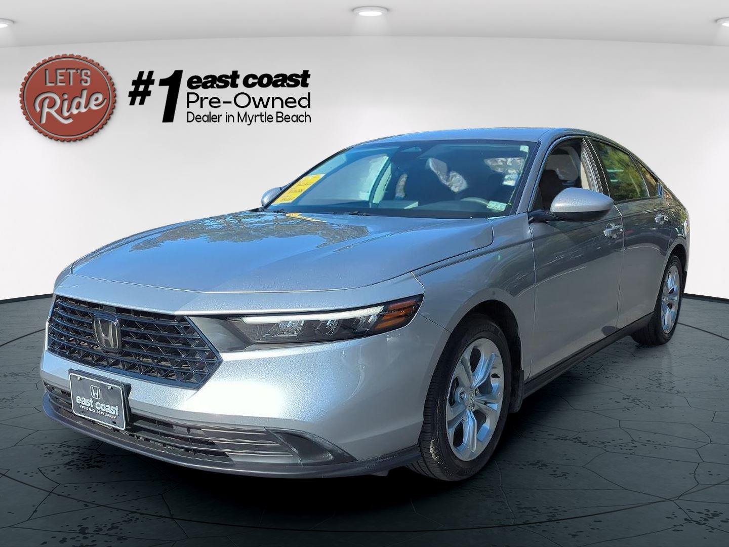 2023 Honda Accord LX's photo