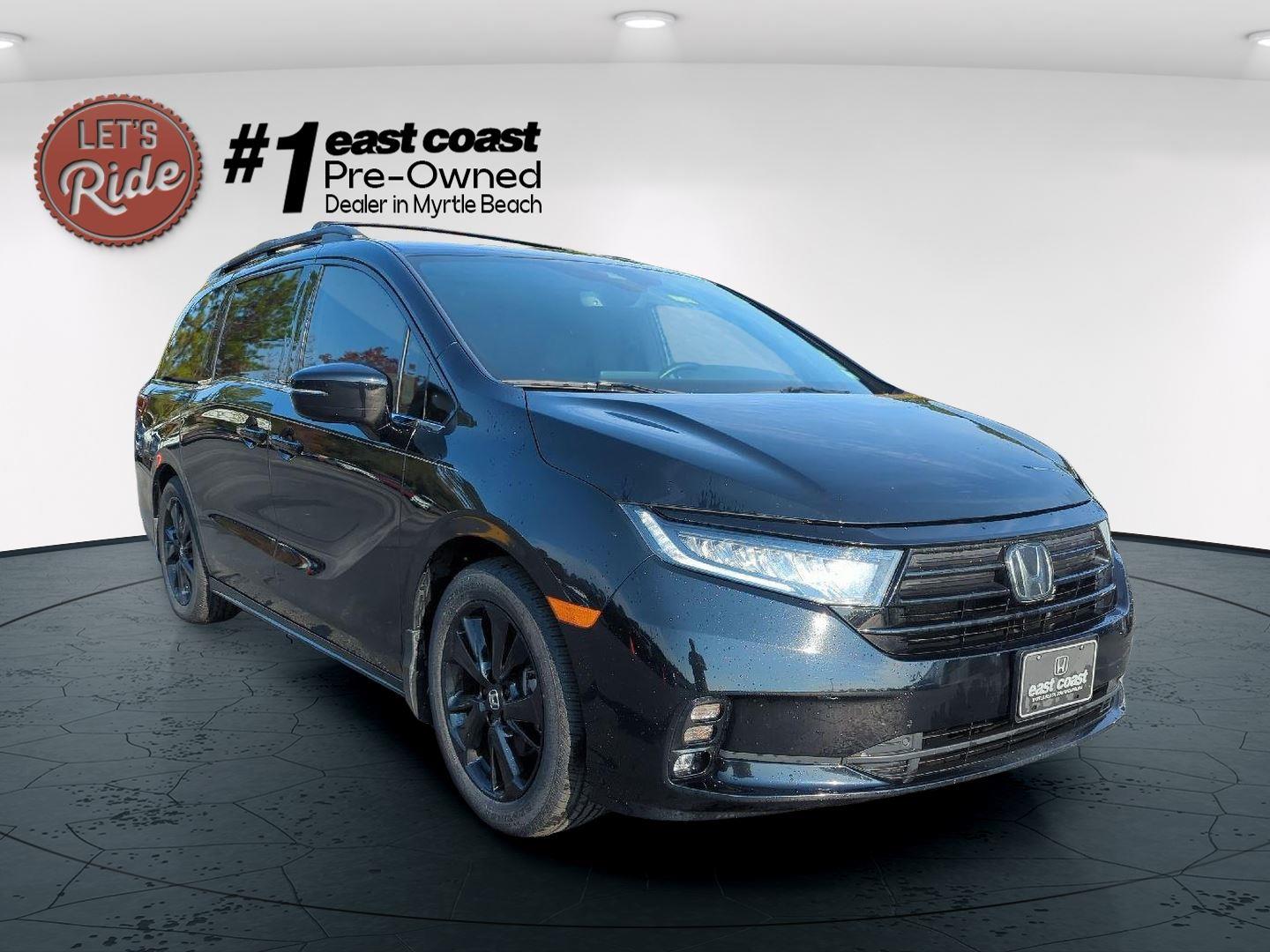 2023 Honda Odyssey Sport photo 3