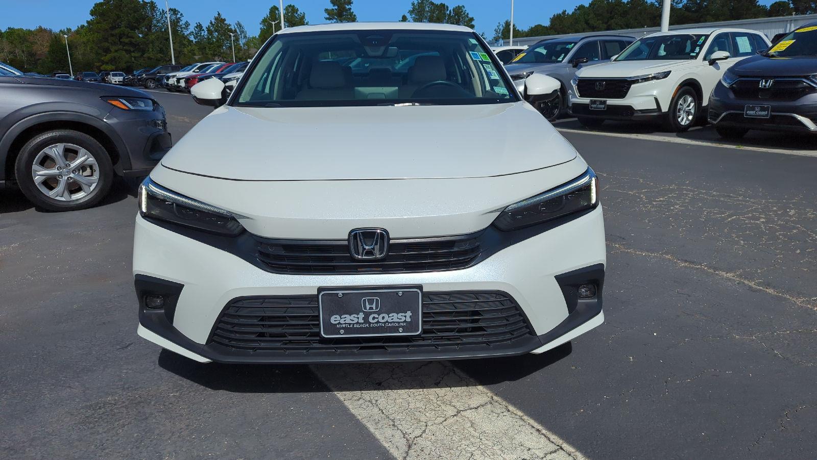 2024 Honda Civic Touring photo 2