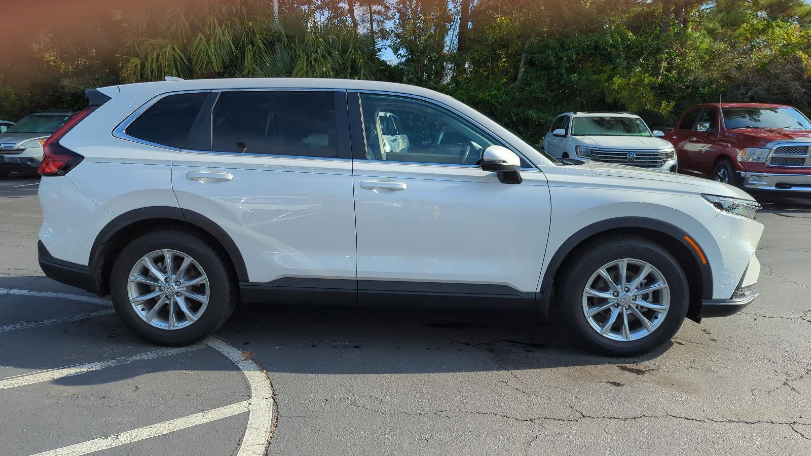 2024 Honda CR-V EX-L photo 4