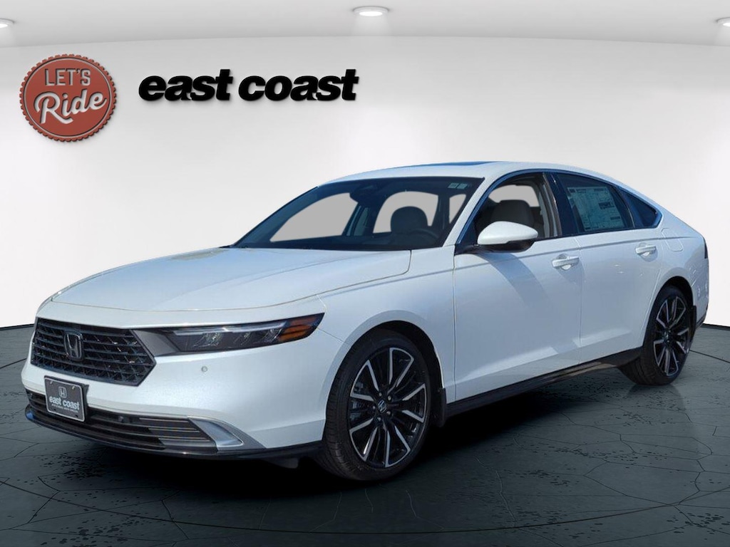 New 2025 Honda Accord Hybrid Touring Sedan
