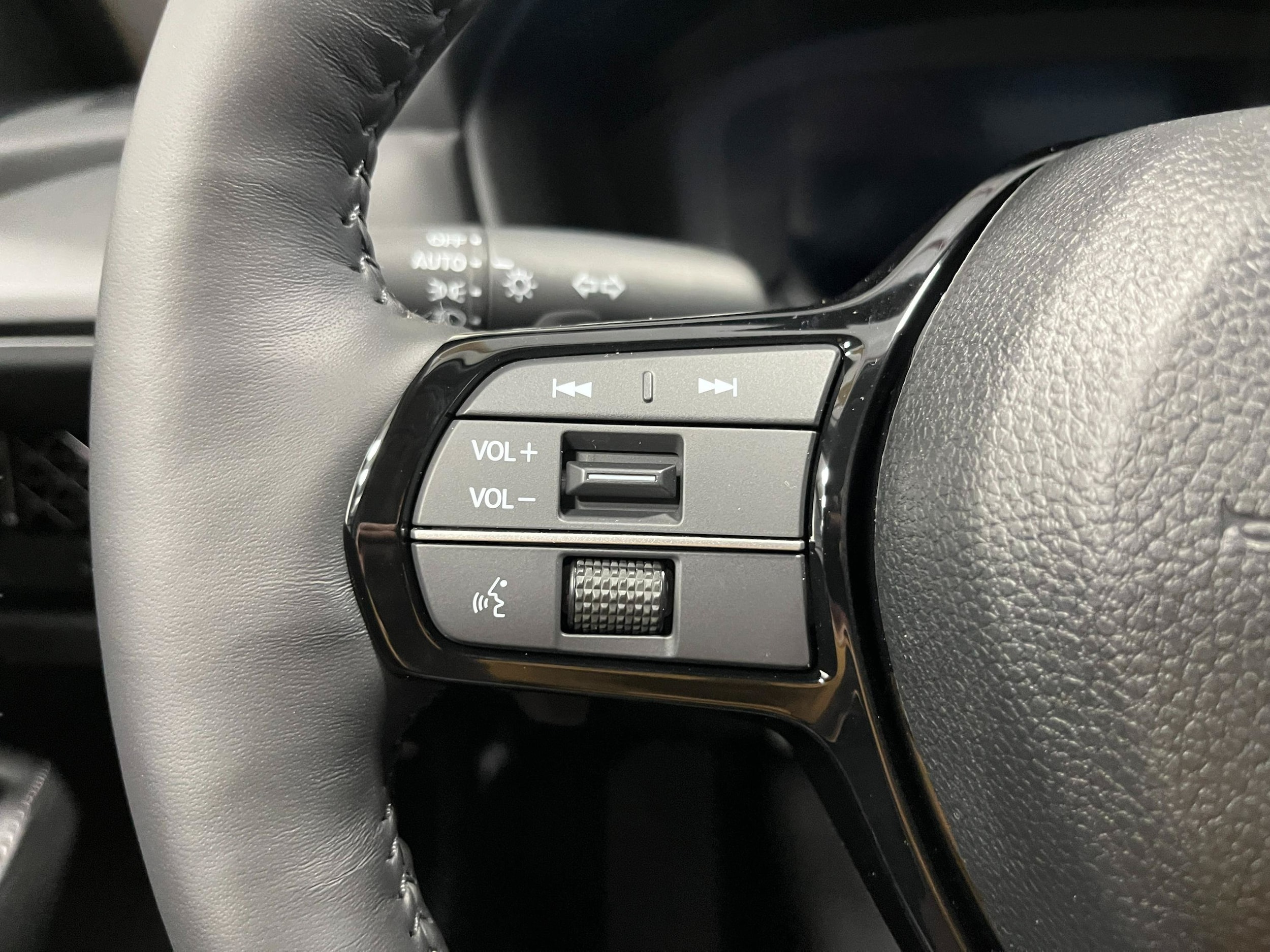2026 Honda Accord Hybrid Touring - Photo 31