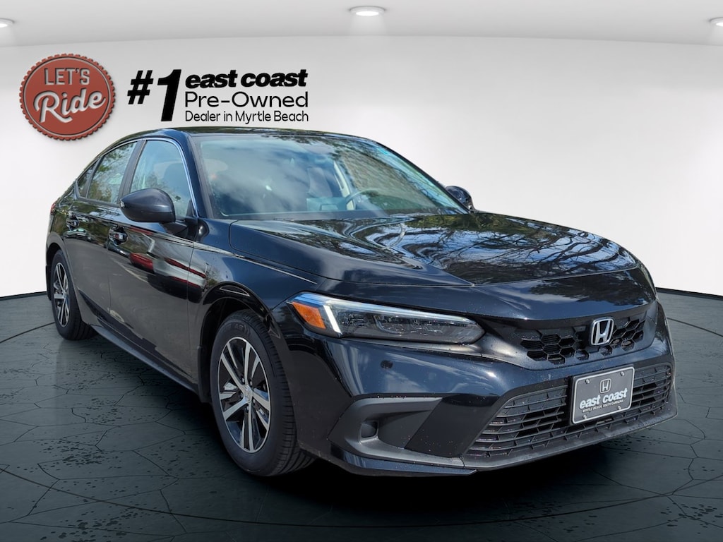 Used 2023 Honda Civic LX Hatchback