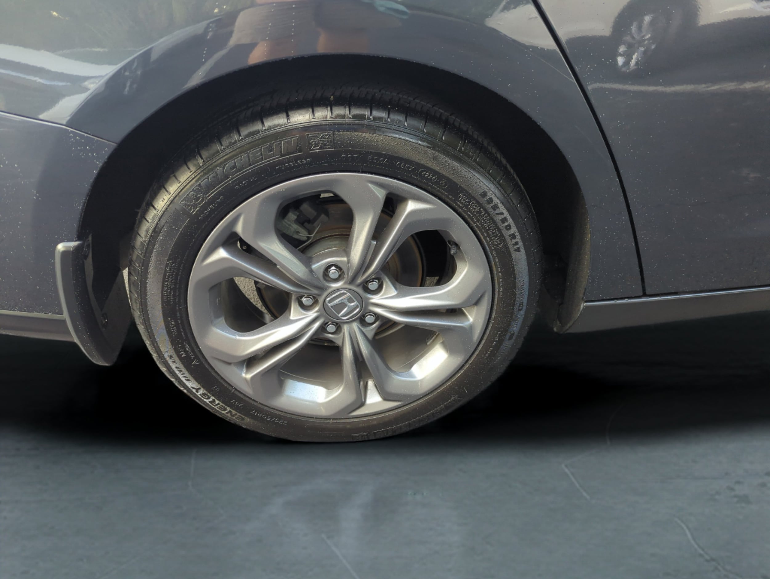 2024 Honda Accord EX - Photo 33