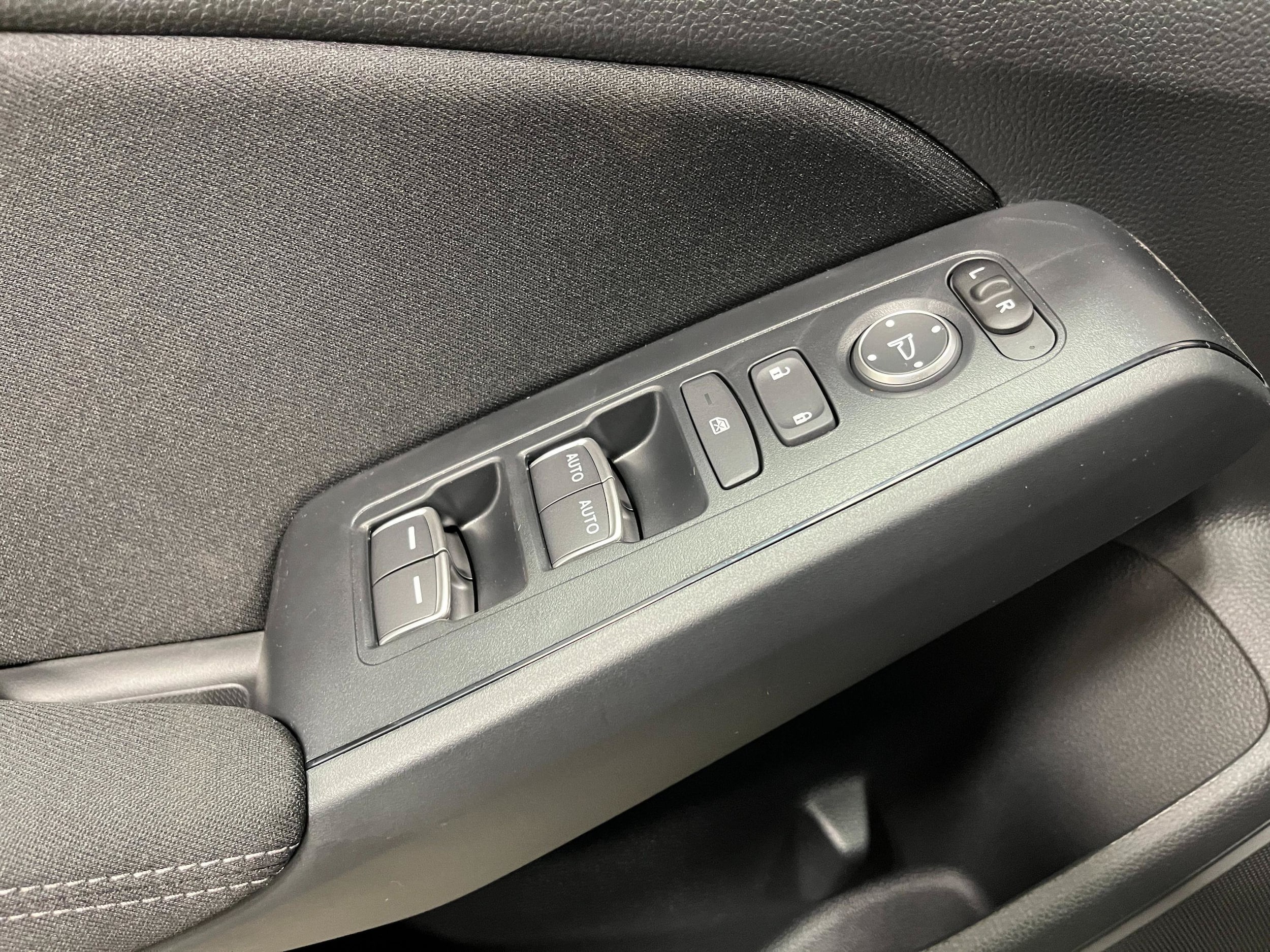 2026 Honda Civic Hatchback Sport - Photo 27