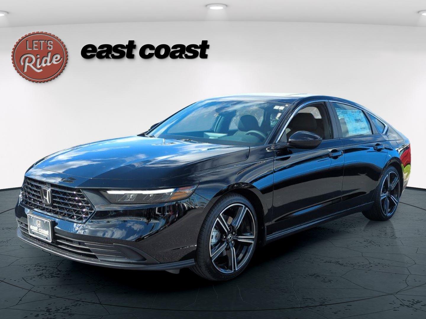 2025 Honda Accord Hybrid Sport's photo