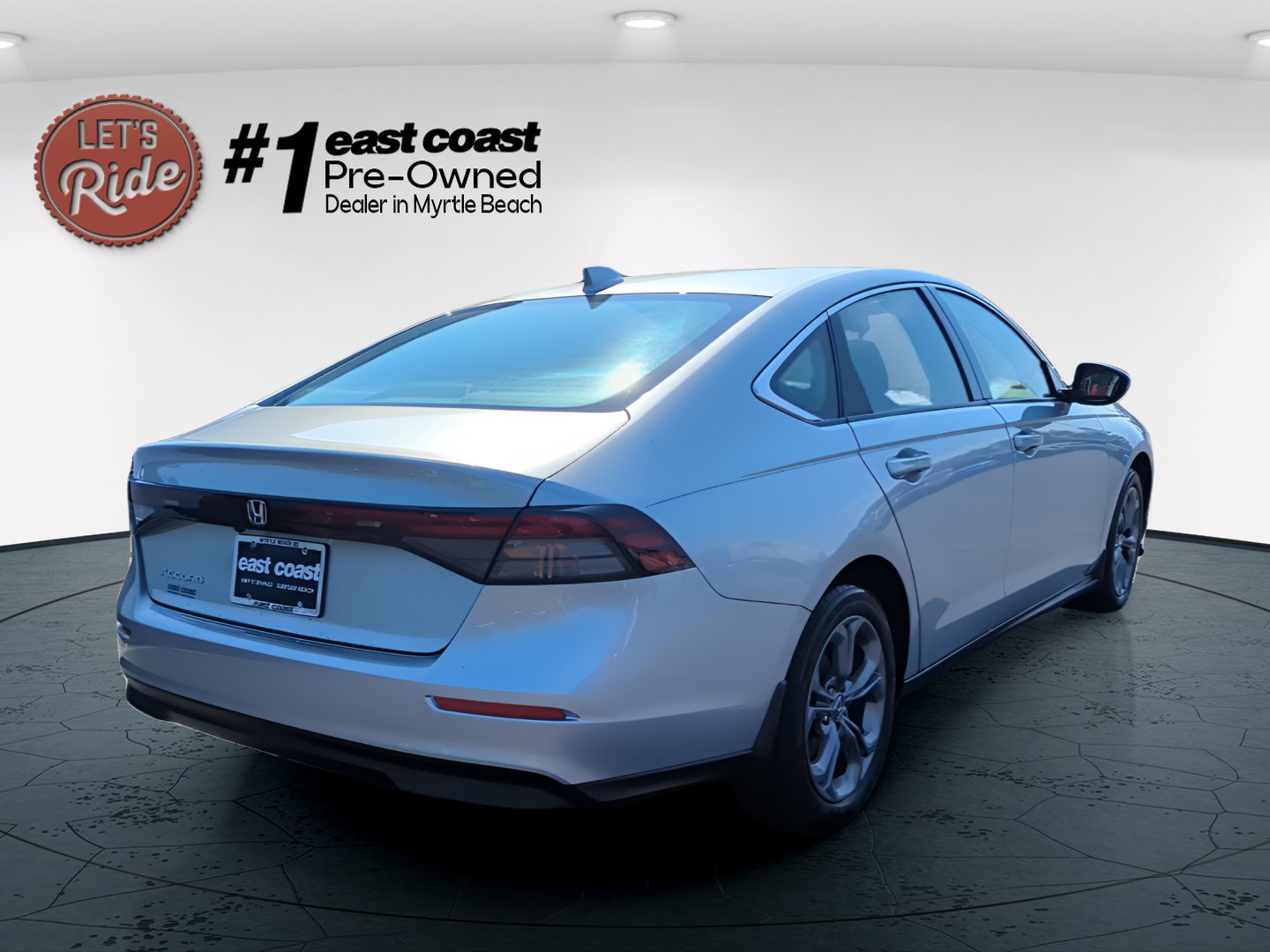 2024 Honda Accord EX - Photo 8