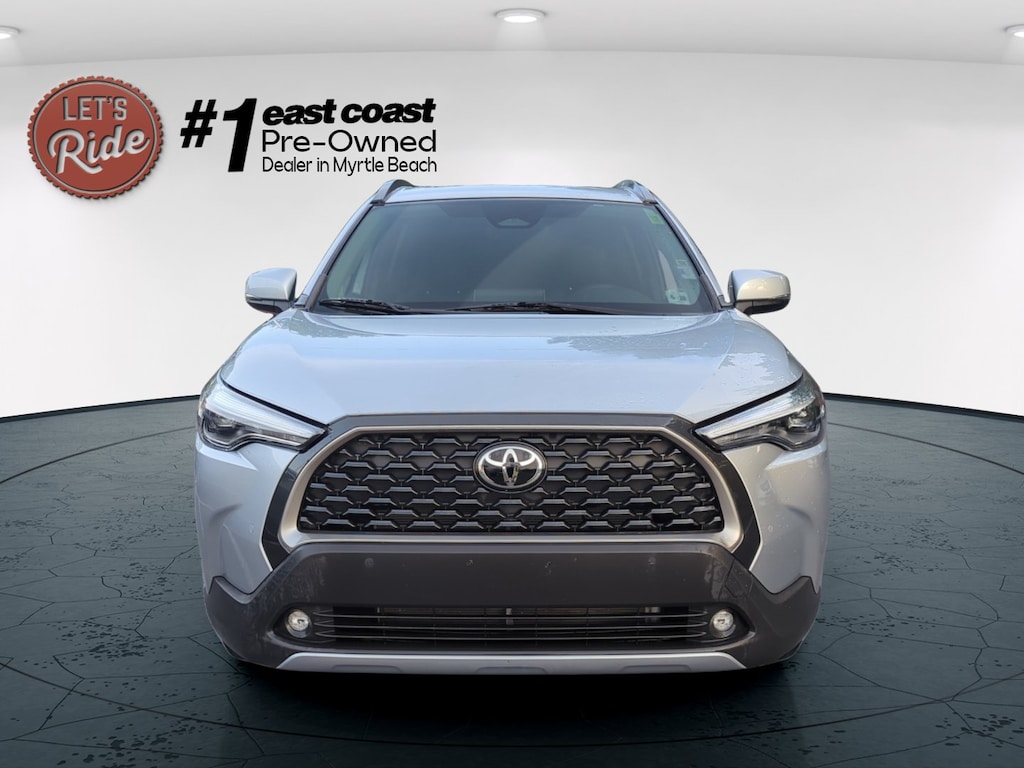 Used 2023 Toyota Corolla Cross XLE SUV