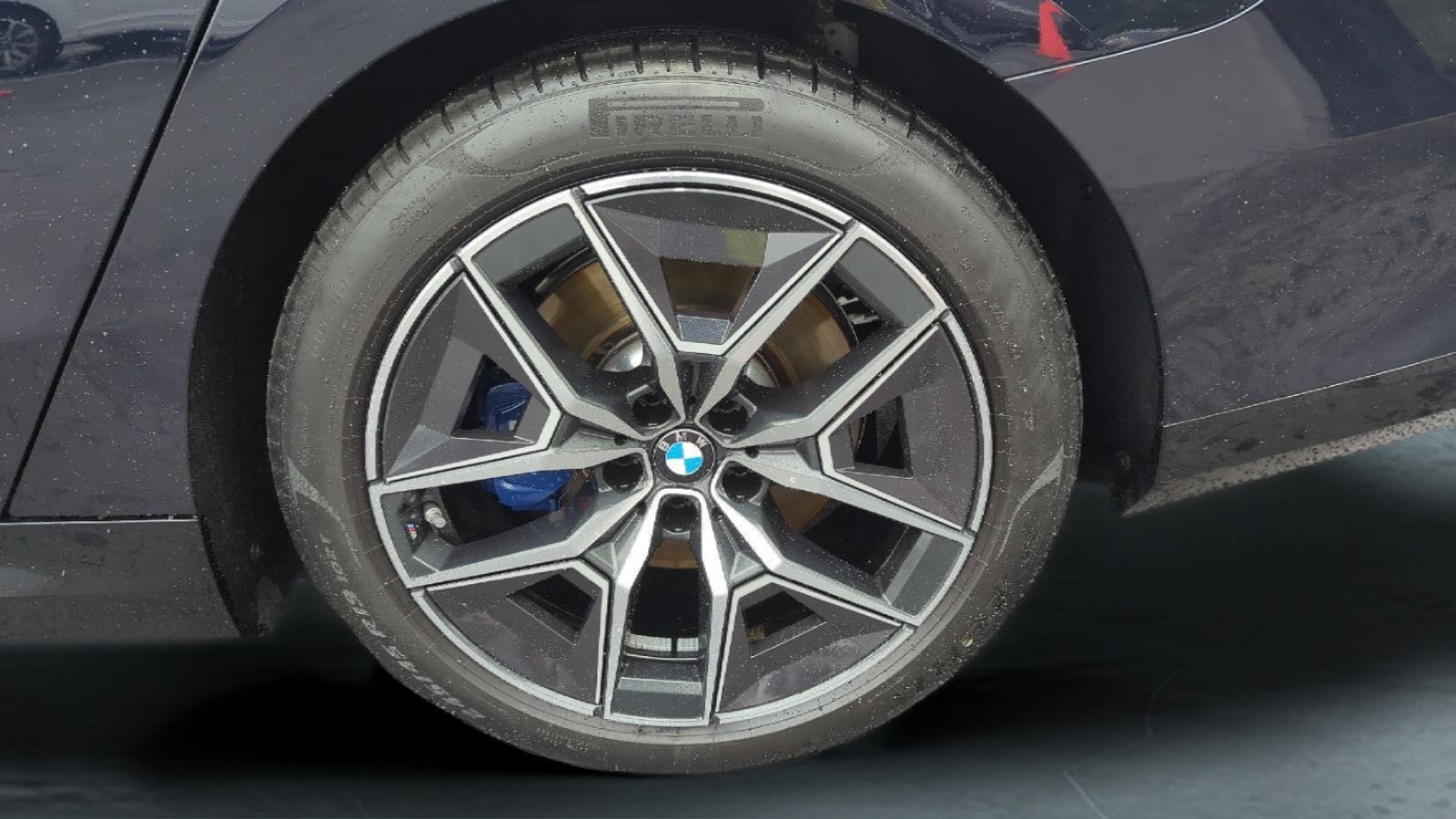 2025 BMW i5 40 - Photo 33