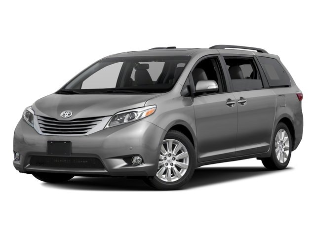 2017 Toyota Sienna XLE V6 7-Passenger Access Seat's photo