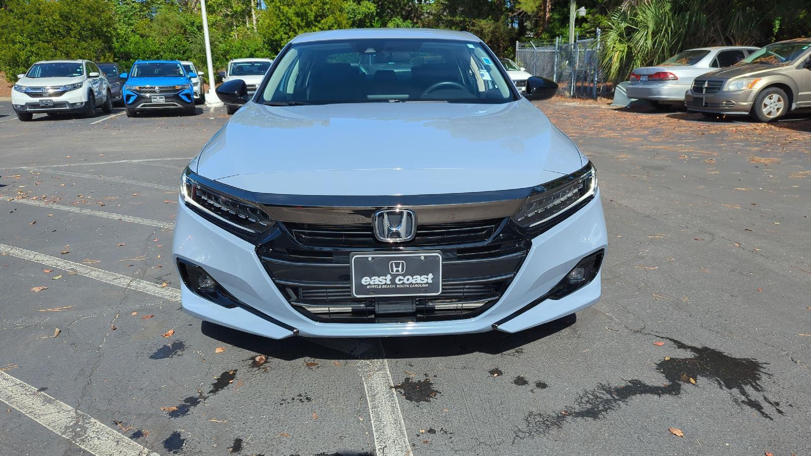 2022 Honda Accord Sport SE photo 2
