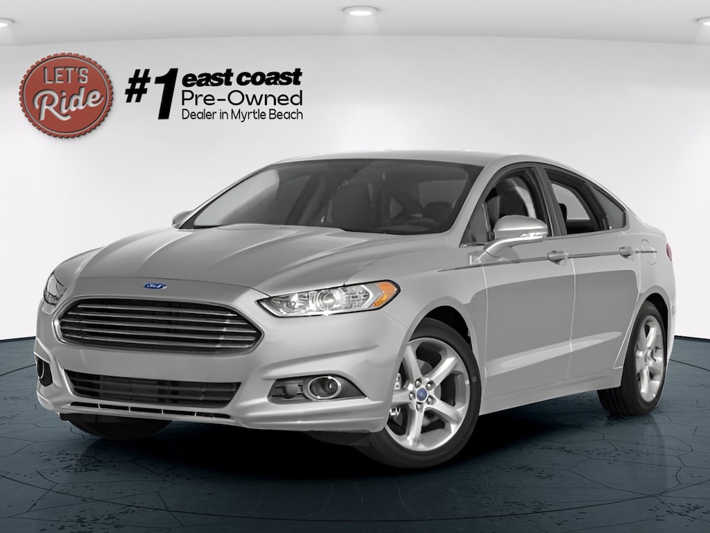 Used 2015 Ford Fusion SE Sedan