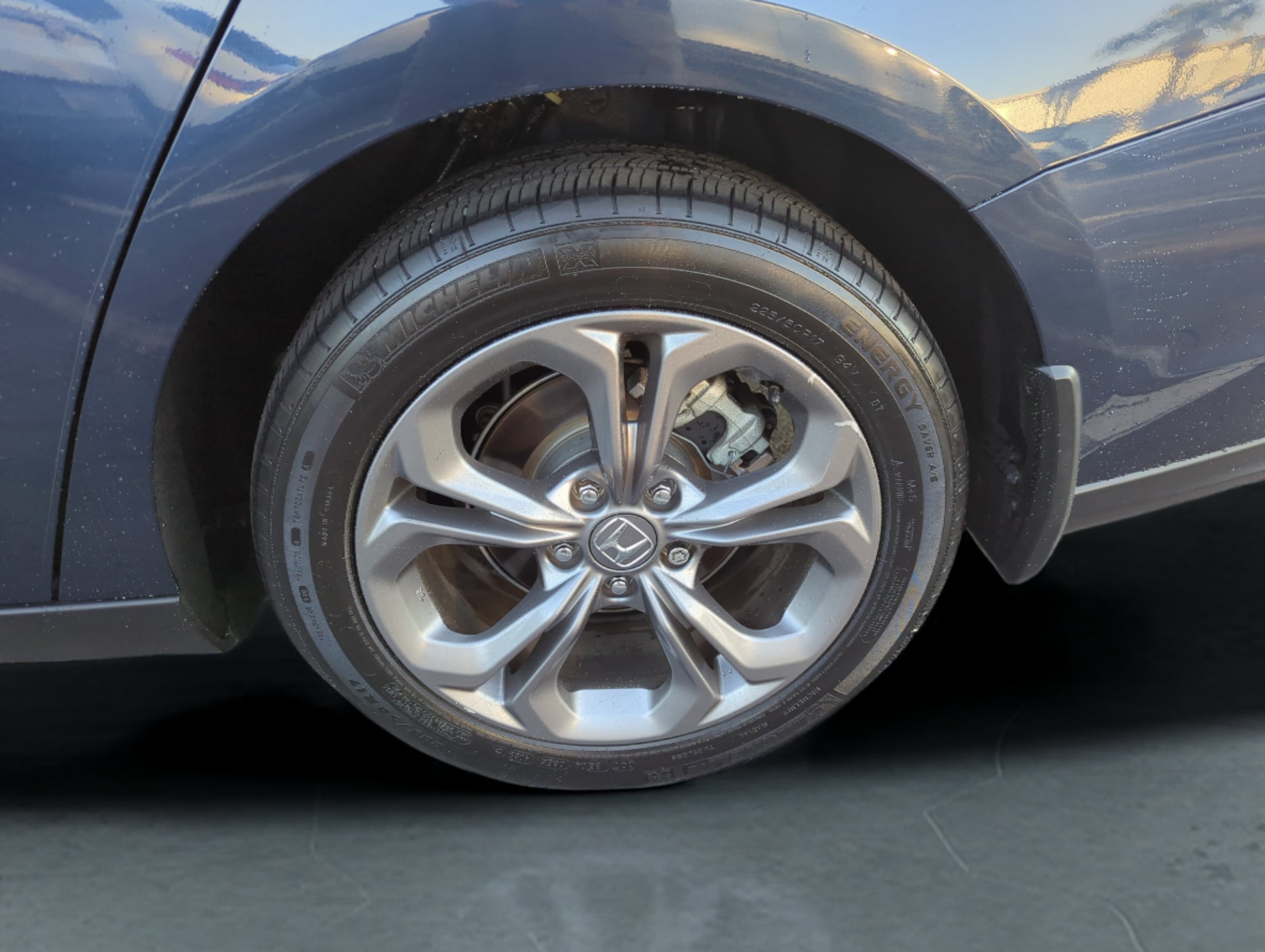 2024 Honda Accord EX - Photo 24