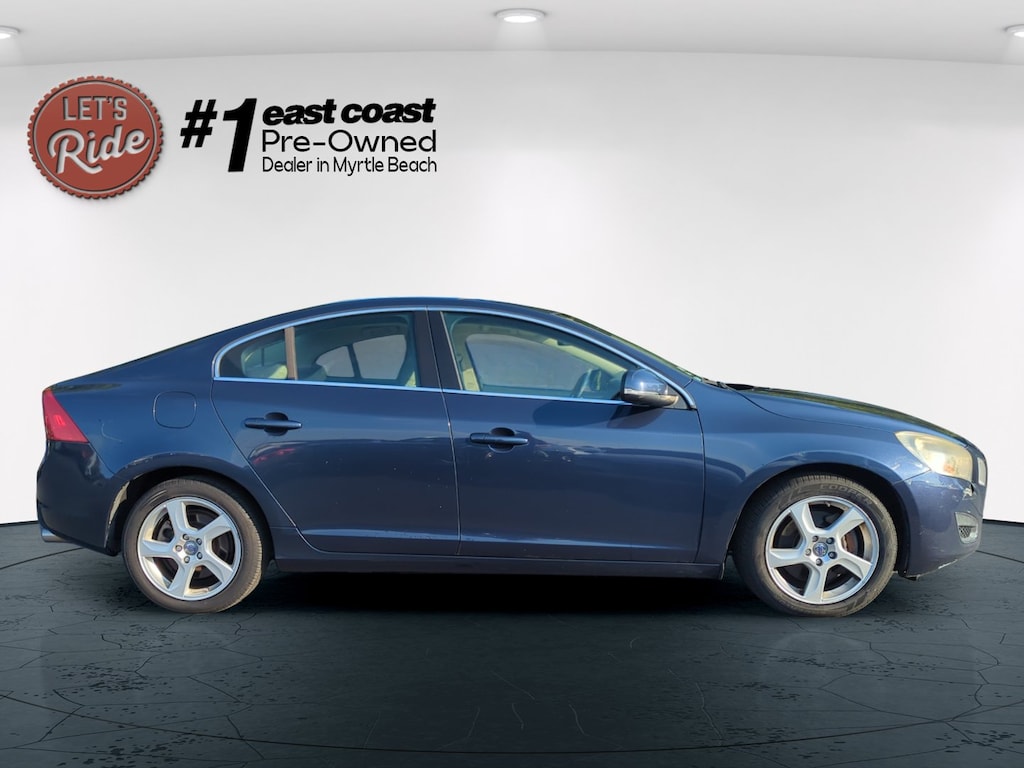 Used 2012 Volvo S60 T5 Sedan