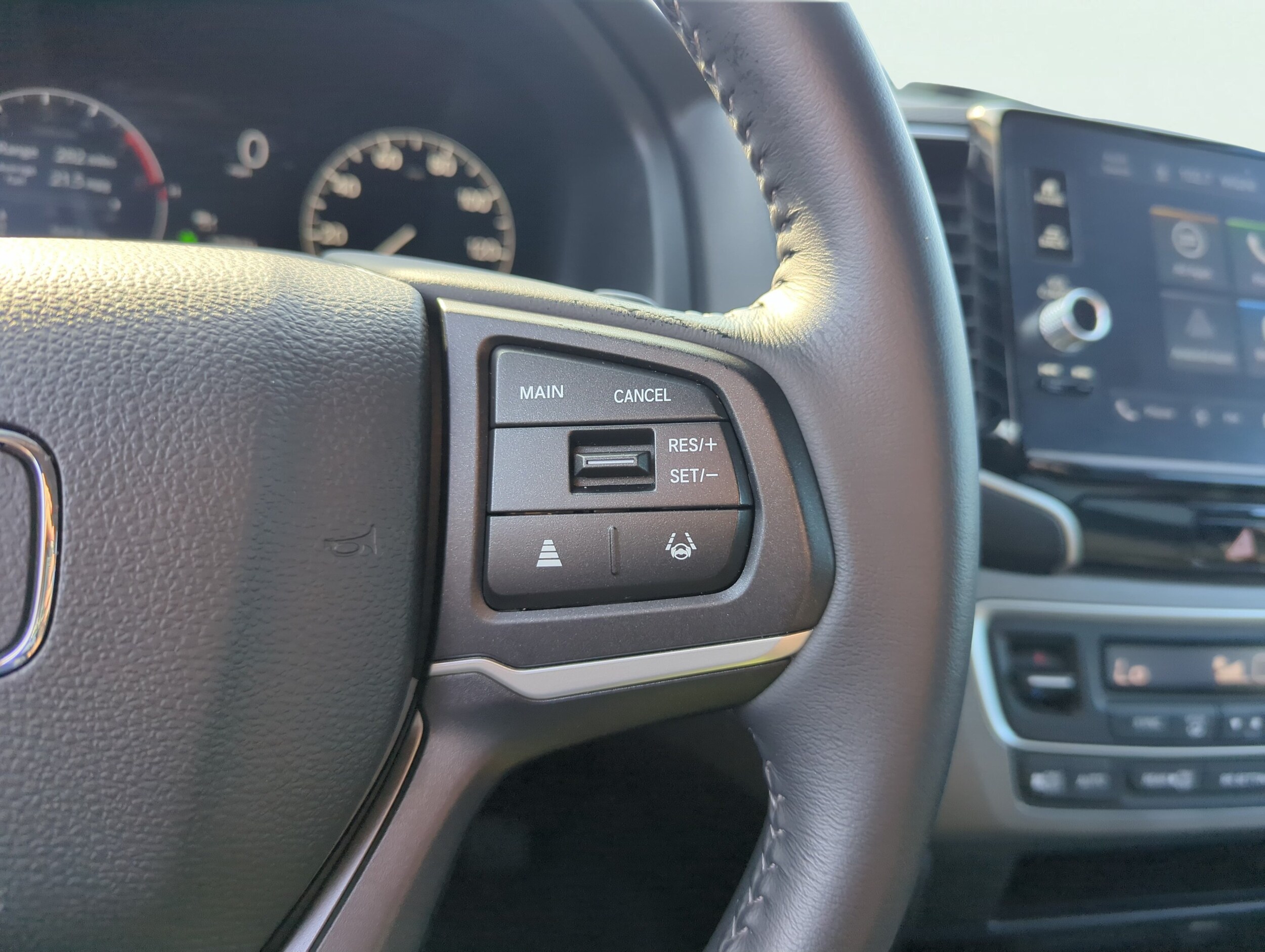 2026 Honda Ridgeline Sport - Photo 20