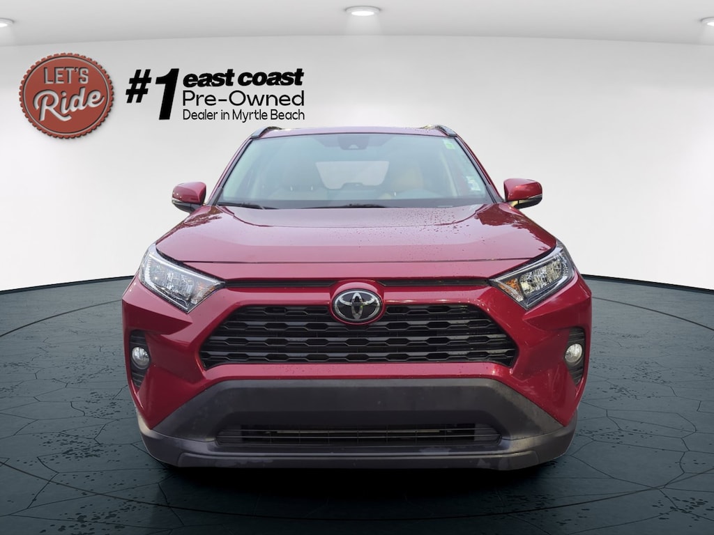 Used 2021 Toyota RAV4 XLE SUV