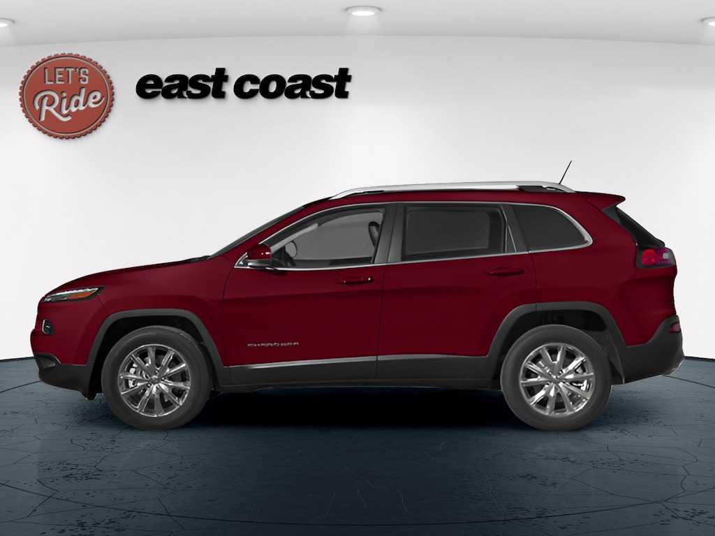 Used 2014 Jeep Cherokee Sport SUV