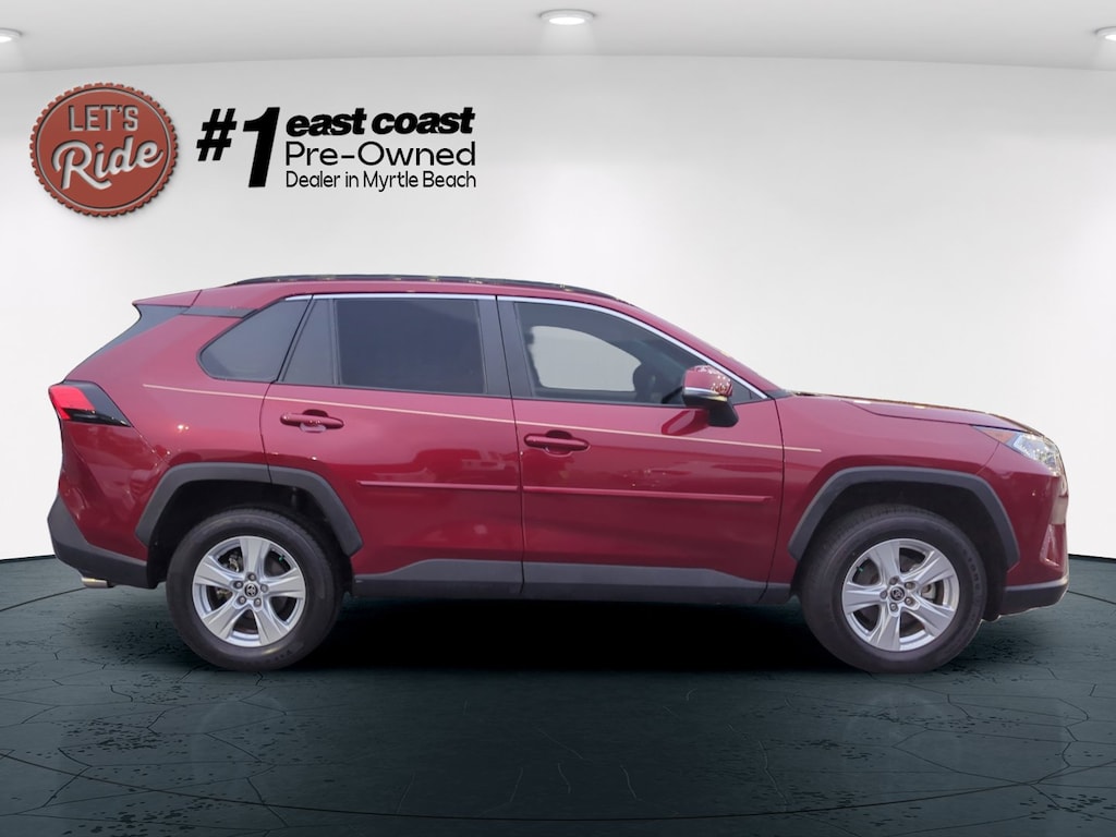 Used 2021 Toyota RAV4 XLE SUV