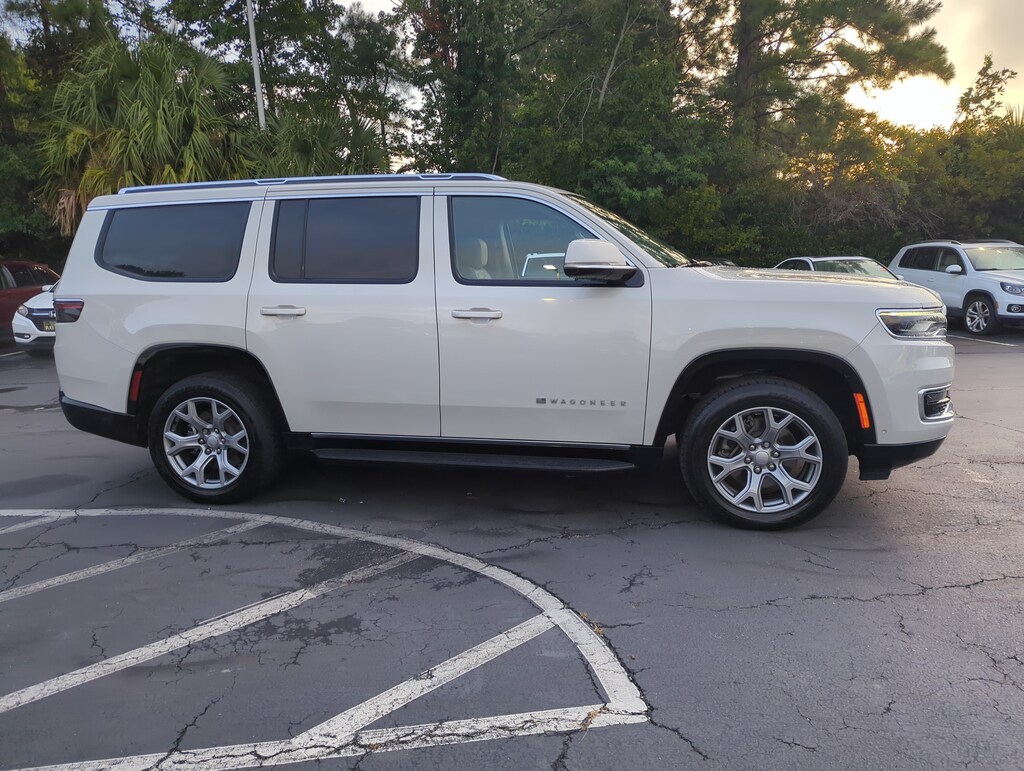 Used 2022 Jeep Wagoneer Series II SUV