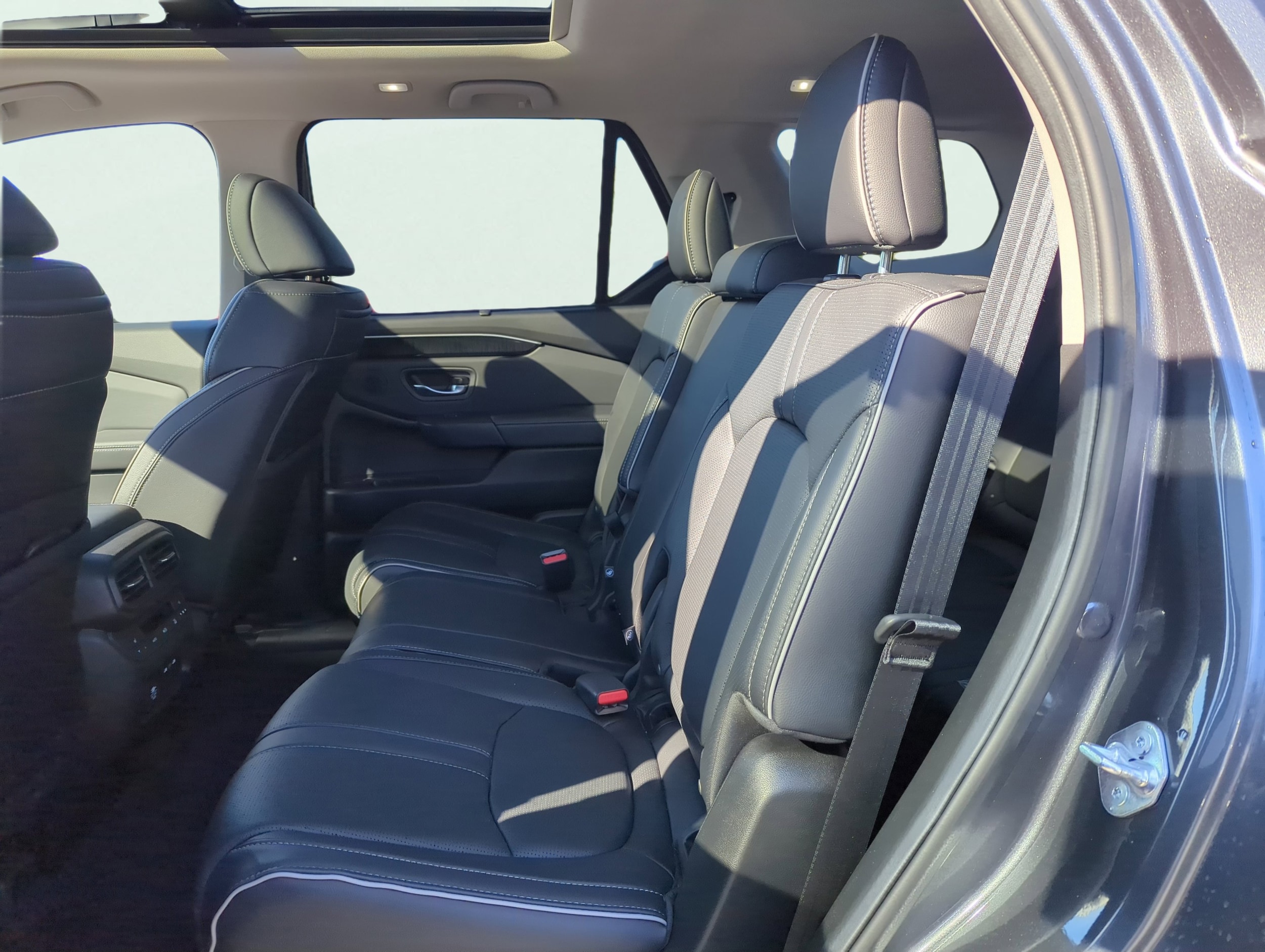2024 Honda Pilot Elite - Photo 19