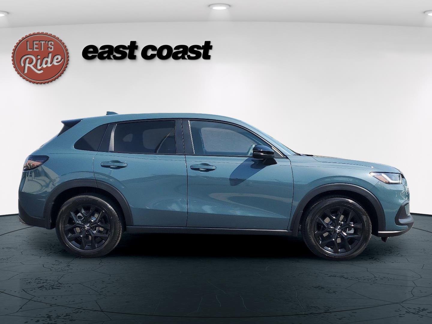 2025 Honda HR-V Sport photo 3