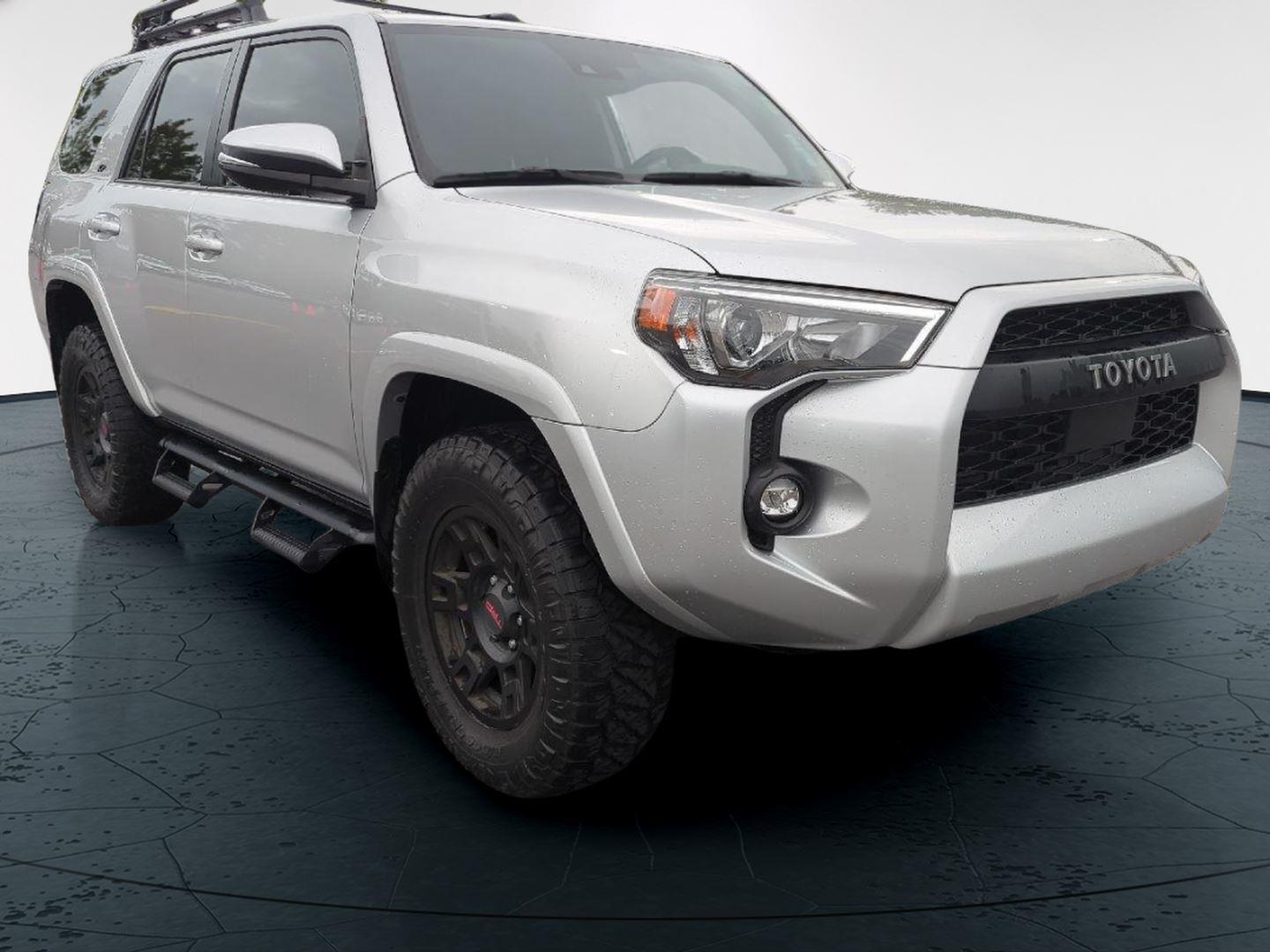 2022 Toyota 4Runner SR5 Premium photo 3