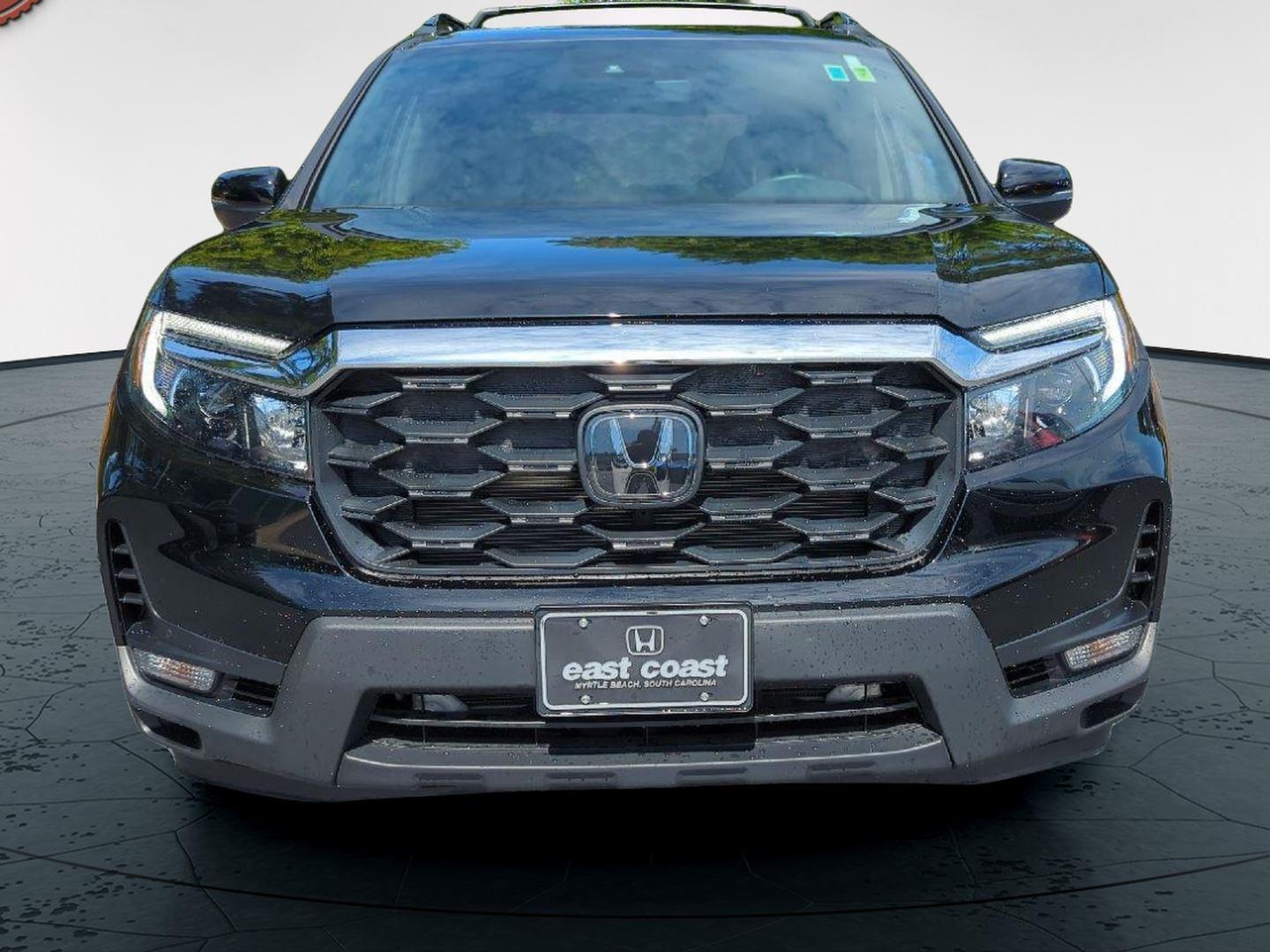 2023 Honda Passport EX-L photo 2