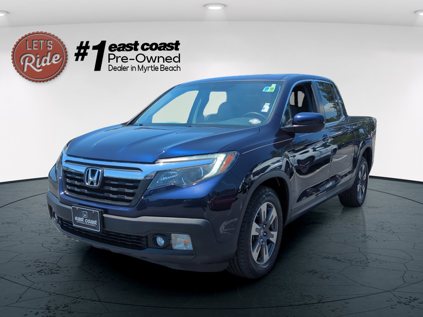2019 Honda Ridgeline RTL-T's photo