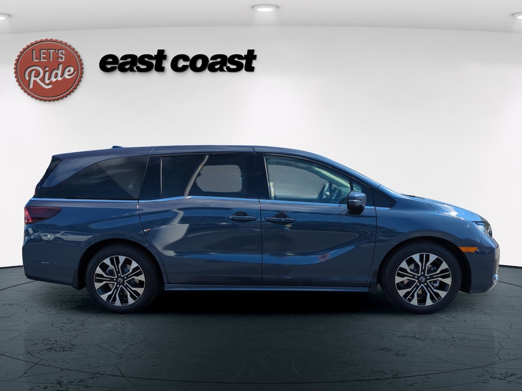 New 2026 Honda Odyssey Elite Van Passenger