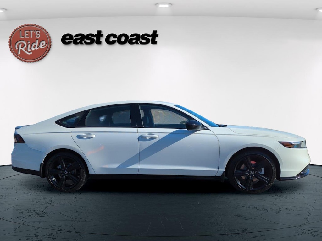 New 2025 Honda Accord Hybrid Sport-L Sedan