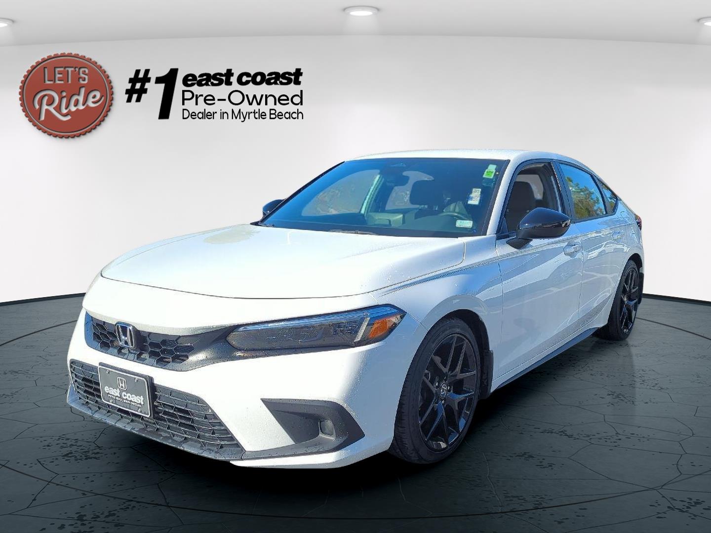 2024 Honda Civic Hatchback Sport's photo