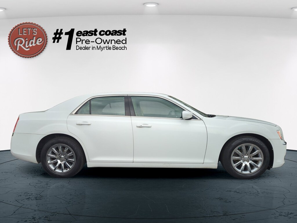 Used 2014 Chrysler 300 Sedan