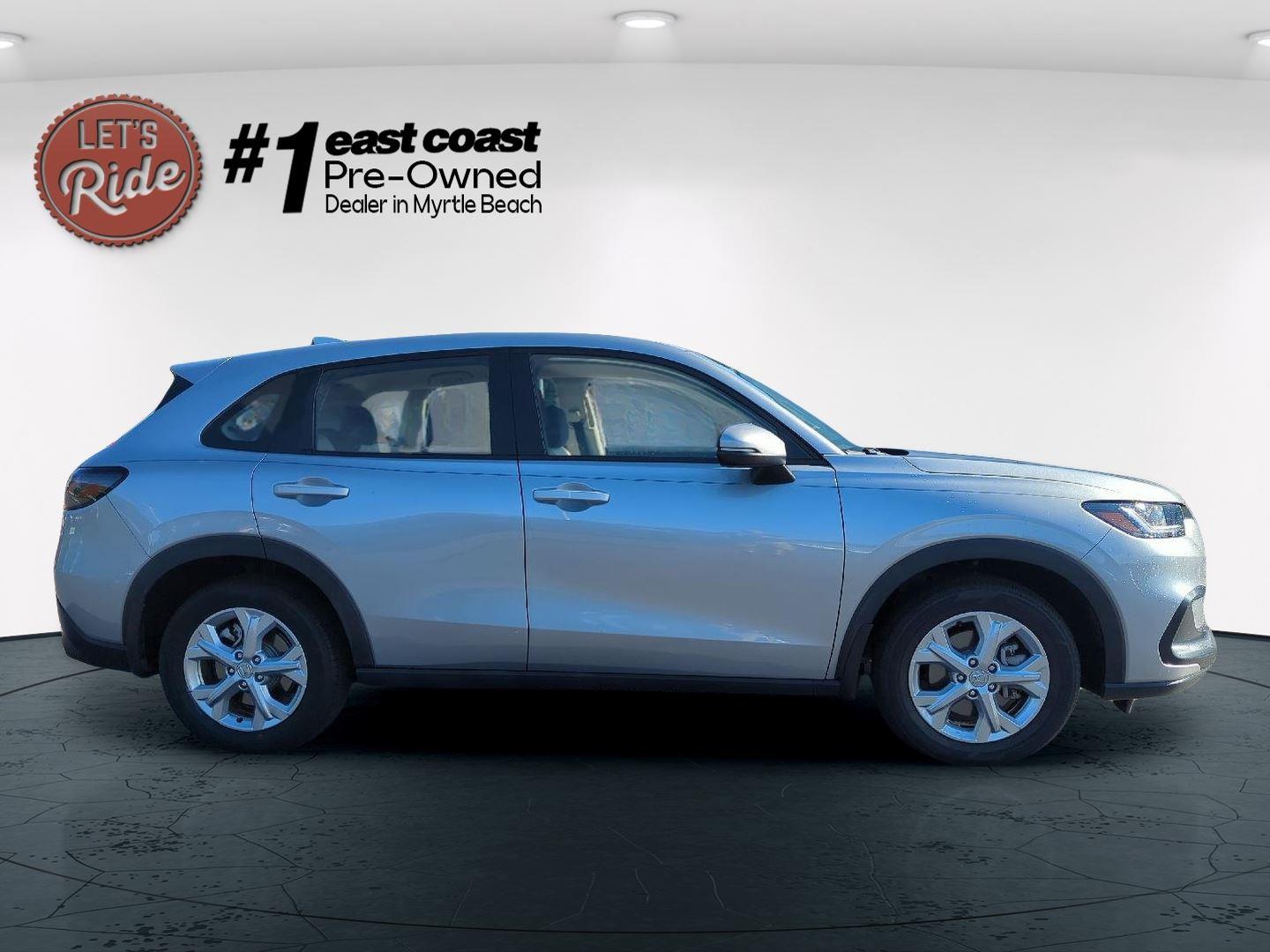 2023 Honda HR-V LX photo 4