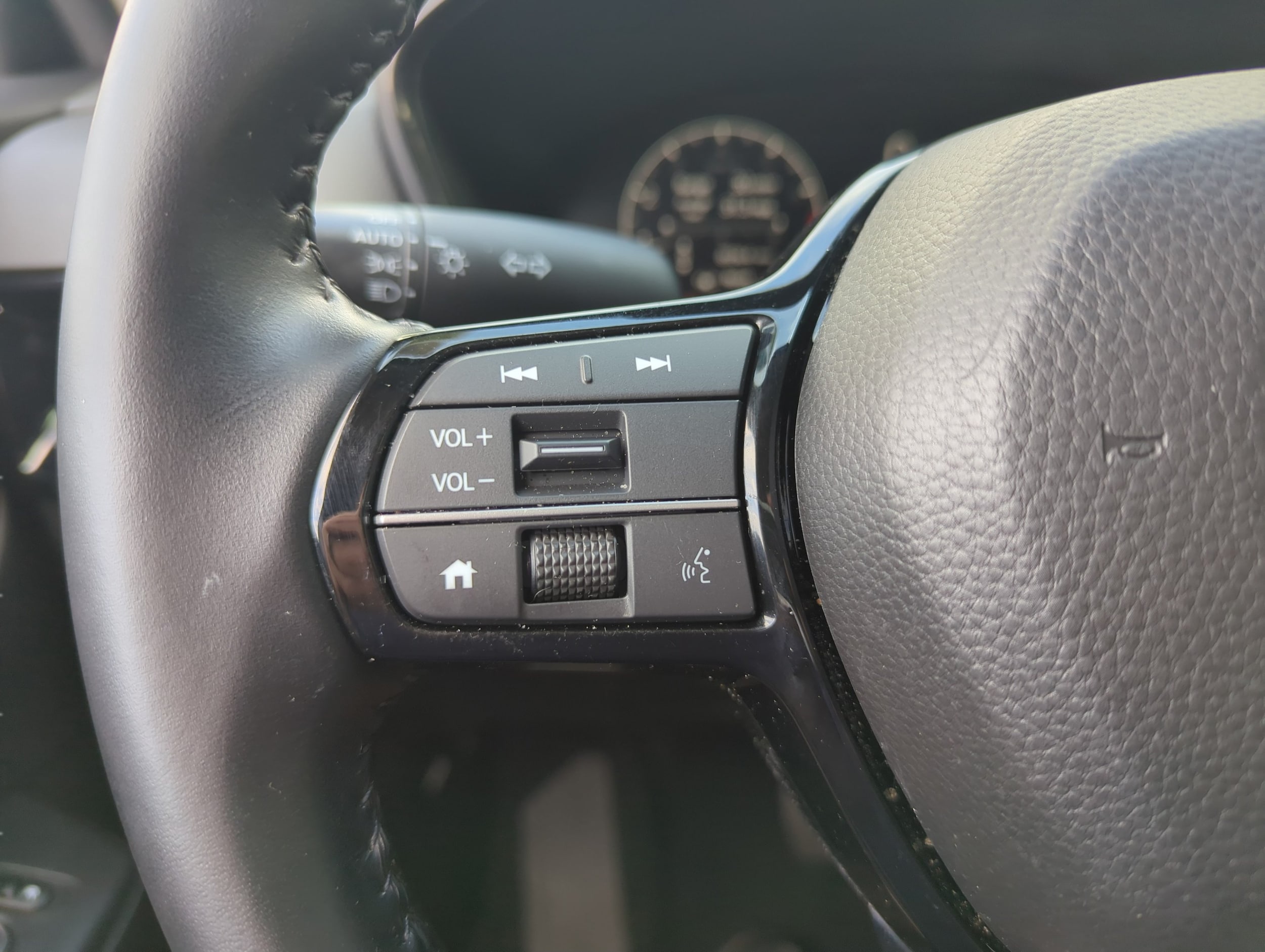 2025 Honda CR-V EX-L - Photo 16