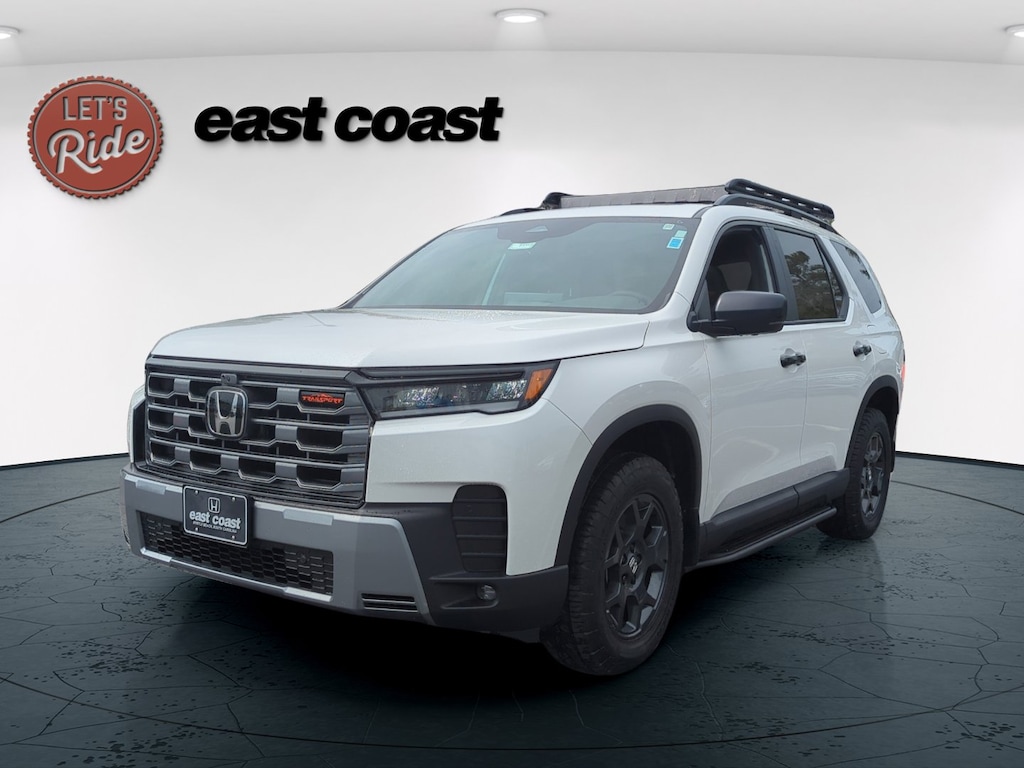 New 2026 Honda Pilot TrailSport SUV